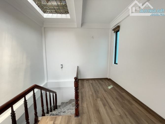 PHÚC ĐỒNG ,DÂN XÂY,4 PHÒNG NGỦ,NGÕ THOÁNG,LÔ GÓC - 2