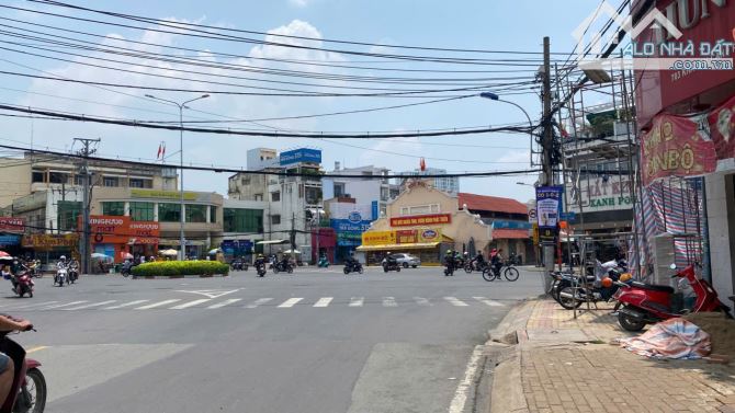 Bán đất phường Linh Tây hẻm Ô tô rộng 10 mét đường Phạm Văn Đồng (2.156 m2) 50 tr/m2 - 2