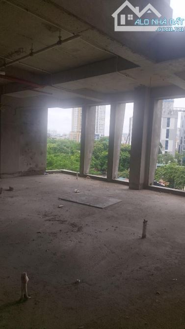 TRẦN THÁI TÔNG CẦU GIẤY 153m 8T MT8.5m 98 TỶ VP HẠNG A 2 MẶT Ô TÔ - 2