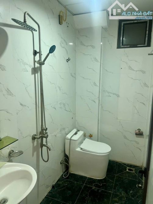 DUY NHẤT - NHÀ MỚI GẦN 38M2 - 30M RA VŨ LĂNG, SẦM UẤT - TRUNG TÂM THANH TRÌ - 5.75 TỶ - 2