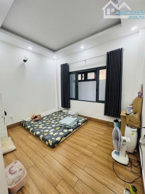 Bán nhà hẻm xe hơi Lê Văn Sỹ, Quận 3, 3 Tầng, 62m2, 7Pn, cho thuê 25tr/th, 8.85 Tỷ - 2