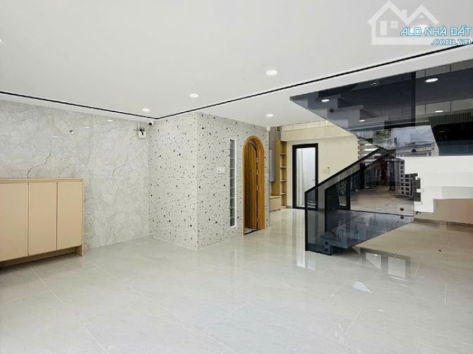 Cần bán nhà đẹp 2 lầu 1 sân thượng hẻm xe hơi Phan Huy Ích, Gò Vấp - 2