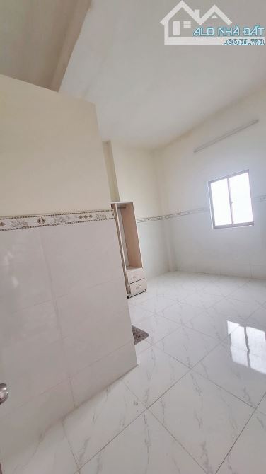 Bán CHDV 118 m2, 4 Tầng, 11 phòng, Phạm thế hiển,  P6, Quận 8 - 2