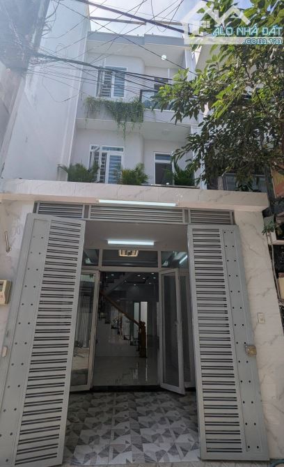 NHÀ ĐẸP HIỆN ĐẠI, HẺM Ô TÔ, NGAY TRUNG TÂM THỦ ĐỨC, GIÁ NHỈNH 6 TỶ. - 2
