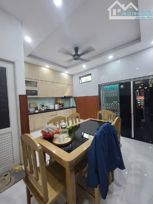 NHÀ ĐẸP – QUANG TRUNG, P.12, GÒ VẤP – 68M² (5x13) – 3 TẦNG BTCT – HẺM XE TẢI – CHỈ 8.2 TỶ - 2