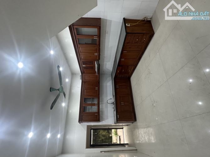 BÁN NHÀ MP YÊN LẠC-Q. HBT-DIỆN TÍCH RỘNG -KD SẦM UẤT-GIÁ ĐẦU TƯ-90m2-3 tầng-mt 4m-23.5 tỷ - 2