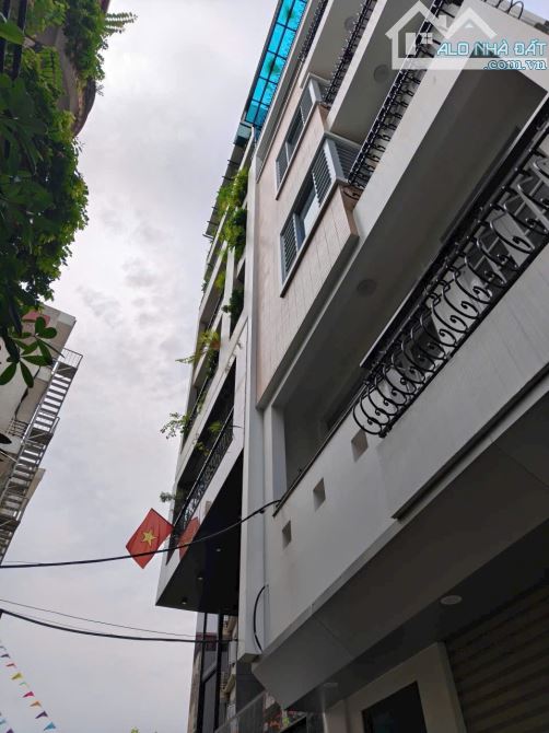 168 Kim Giang, oto tránh ngõ kdoanh thông, lô góc, 55m2 x 7 tầng thang máy. Giá 19 tỷ