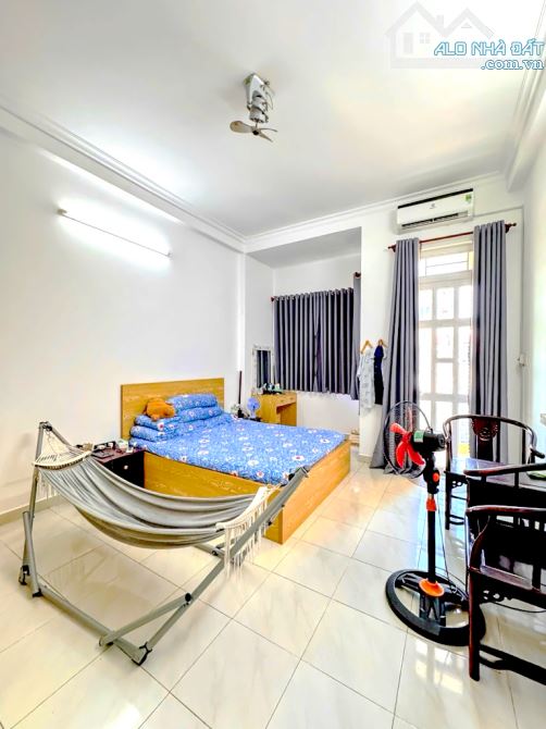 Bán nhà Bình Trị Đông gần Tên Lửa Bình Tân, 4 tầng, 72m2 (4x18m), hẻm 7m, 7.x tỷ - 2