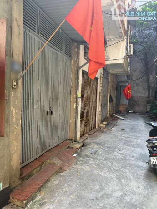 Diện Tích Khủng Trung Tâm Quận Thanh Xuân,Phố Tô Vĩnh Diện,DT 60m2 x 3 Tầng,MT 3,1m - 2