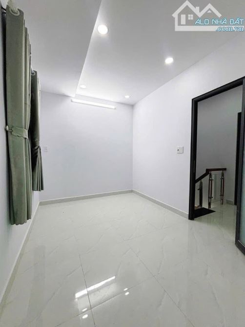 Bình TÂN  ‘ sát vách tên lửa ‘  4x 9 giá ‘ 3.65 tỷ TL - 2