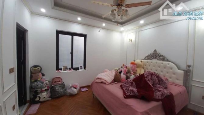 Bán nhà Hoàng Hoa Thám 57m2 vị trí đẹp cách phố vài bước chân 9.9 tỷ - 2