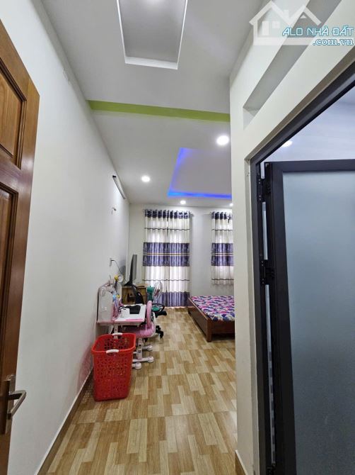 Bán nhà mới hẻm 840/ Hương Lộ 2, DT 4 x 8m, 3.5 tấm, 4.35 tỷ. (Tín Hưng) - 2