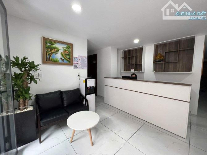 BÁN TOÀ NHÀ XÓM ĐẤT P8 Q11 277m² – Hầm + 7 Tầng – 51 CHDV – Doanh Thu 300Tr/Tháng – Giá 47 - 2