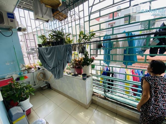 Bán nhà 2 tầng 75m2, Phường Tăng Nhơn Phú B, Quận 9 - 2