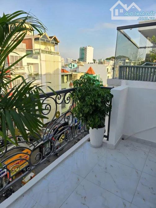 BÁN NHÀ MẶT TIỀN NGUYỄN BIỂU – GÓC NGUYỄN TRÃI, P.2, Q.5- 40m² - 6 TẦNG-15.5 TỶ TL - 2