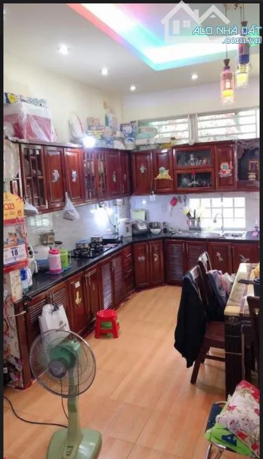 Bán 🏡 2tầng 75m² hẻm 5m  giá 8,3tỷ Nguyễn Thị Thập Q7 tiện ích xung quanh đầy đủ. - 2