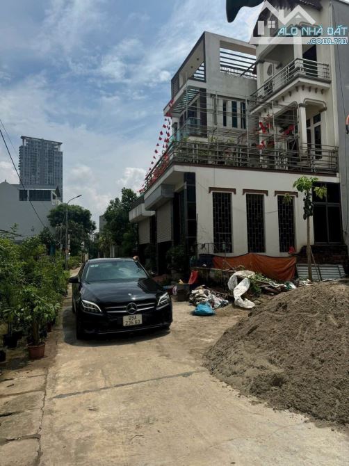 🌹Chính chủ e bán 70,2m full thổ tại làng Hoa Phụng Công🌹🌹 👉Đg trc đất ô tô tránh xe má - 2