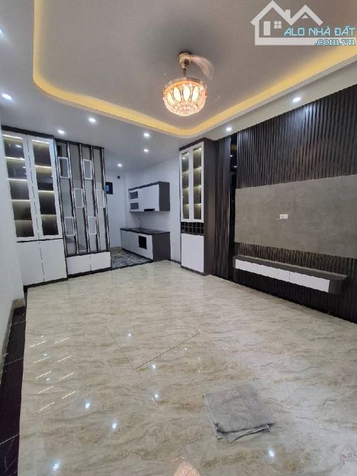 NHÀ 5T*THẠCH BÍCH,THANH OAI*ĐÃ ĐẸP, THOÁNG SÁNG,GẦN Ô TÔ,GIÁ LẠI RẺ,CHỈ 4,3 TỶ SIÊU HÓT. - 2