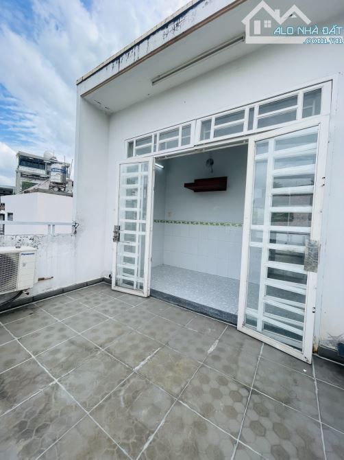43m2 - 4 tầng - 5.2 tỷ, ngay Emart, Gò Vấp - 2