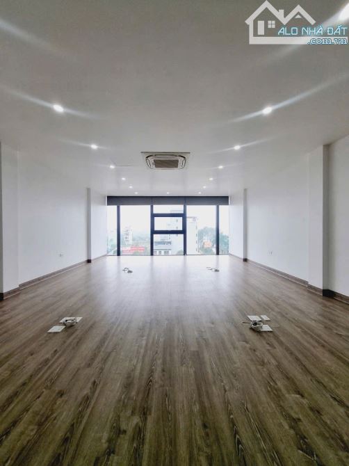 Bán nhà phố Nguyễn Khánh Toàn, Cầu Giấy, 67m2, 7tầng, thang máy, kinh doanh, vỉa hè, 29 tỷ - 2