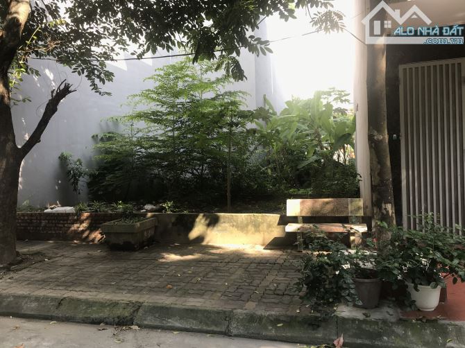 Bán 54m2 đất phân lô Vinapol Lai Xá, vị trí rất đẹp, vỉa hè rộng, thoáng, tiện kinh doanh - 2