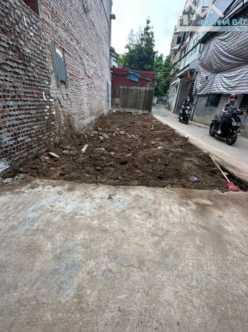 Bán đất Vũ Xuân Thiều, Long Biên 50m2, mt 4.1m, lô góc, ô tô vào, 20m ra mặt phố, 9.5 tỷ - 2