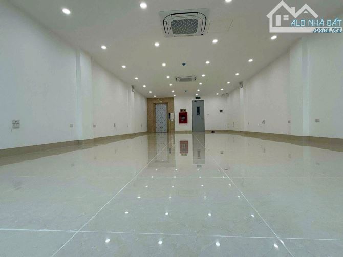 55 TỶ - TÒA VĂN PHÒNG THANH XUÂN - 102M2 X 9 TẦNG TÒ MỚI THANG MÁY - 2