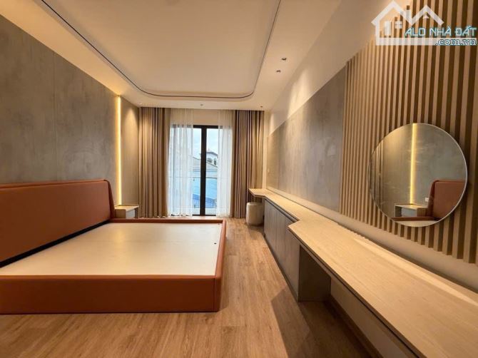 SIÊU PHẨM - NHÀ PHÚC ĐỒNG, OTO TRÁNH, GARA, 6 TẦNG THANG MÁY, 36M2, MT: 3.6M, GIÁ 10.8 TỶ - 2