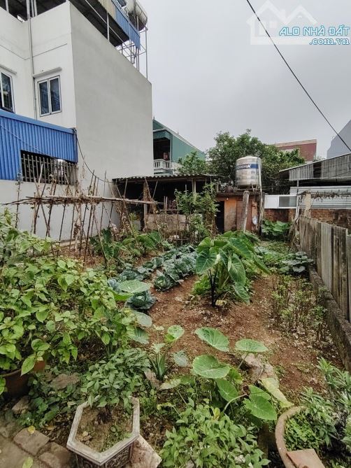 BÁN ĐẤT :THỬA ĐẤT VUÔNG ĐẸP 2 THOÁNG - Ô TÔ ĐỖ CỔNG - KHU VỰC TIỀM NĂNG - 2