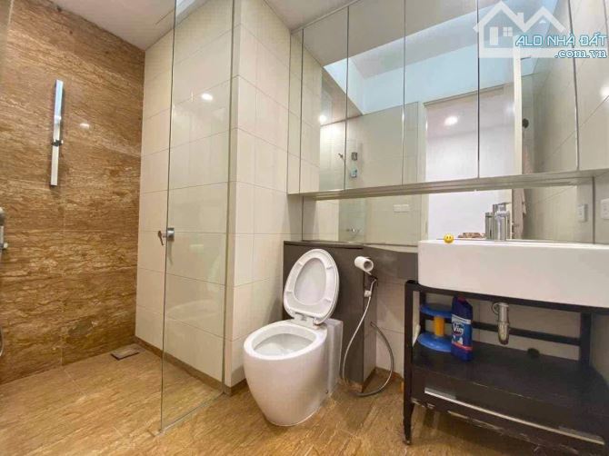 Bán CHCC 3PN-2WC 105m2 tòa Golden Park 2 Phạm Văn Bạch, tầng cao căn góc,Đông Nam siêu đẹp - 2