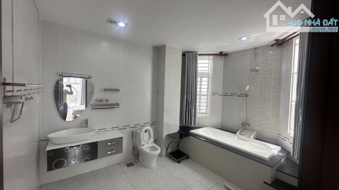 Bán Biệt Thự Bình Thạnh-Ngang khủng 15m -3tang393m-giá TL - 2