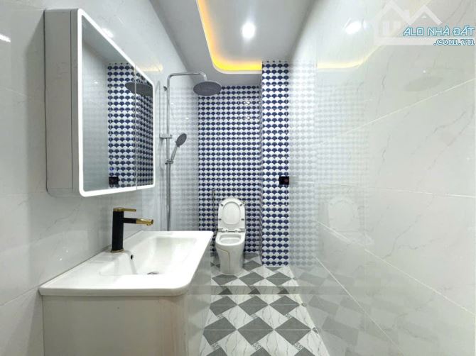 Bán nhà quận 7 hẻm 1113 Huỳnh Tấn Phát. Dt 4x15m. 3 tầng. Giá 6 tỷ 790tr - 23