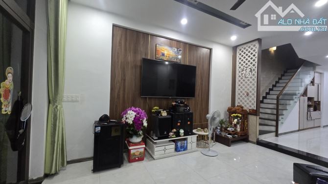 🏠 BÁN NHÀ HOÀ XUÂN, 4 PHÒNG NGỦ, NHÀ Ở NGAY, RA ĐƯỜNG NGUYỄN PHƯỚC LAN. - 3