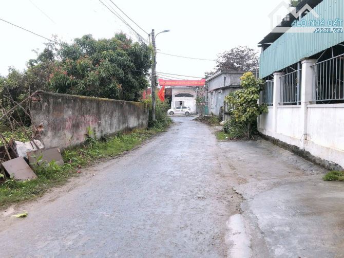 Chỉ 1,x tỷ có ngay lô đất mặt đường nhựa thông rộng tại Hoà Nghĩa, Dương Kinh - 3