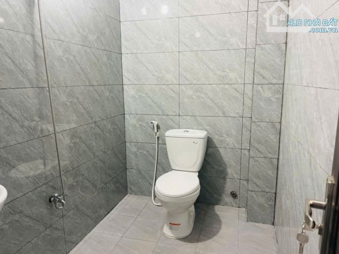 Bán nhanh nhà Kiệt 2.5m Ông Ích Đường, gần chợ Cẩm Lệ, giá tốt - 3