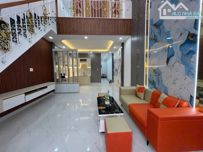 🏠 NHÀ CHÍNH CHỦ CẦN BÁN – GIÁ CHỈ 2 TỶ 4 – SỔ HỒNG RIÊNG 📑 📍 Diện tích: 4m x 15m - 3