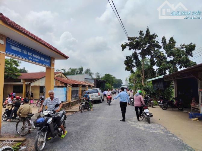 Cần bán đất 380m2 giá 630 triệu đường An Bình, gần khu công nghiệp Trảng Bàng - 3