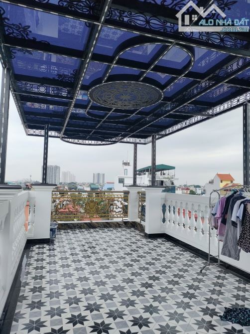 Mặt ngõ 267 Bồ Đề - đối diện khu biệt thự - 65m 7tầng thang máy - kinh doanh giá chào tốt. - 3