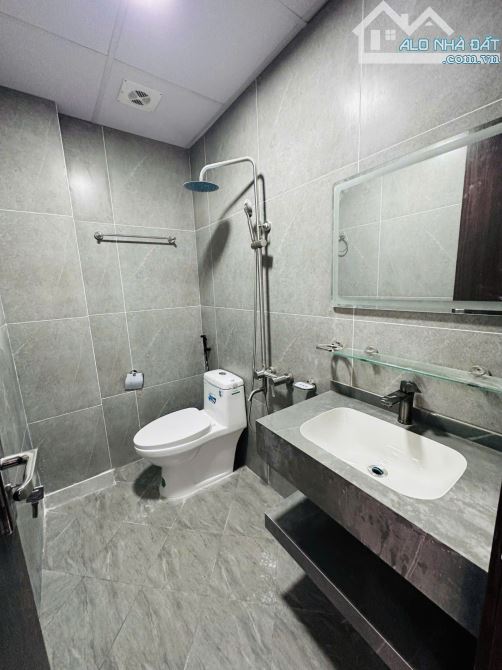 🏡 NHÀ MỚI ĐẸP 35M² x 5 TẦNG – LÔ GÓC, NỞ HẬU – Ô TÔ ĐỖ CỬA – SÁT HỒ SEN 🏡 - 3