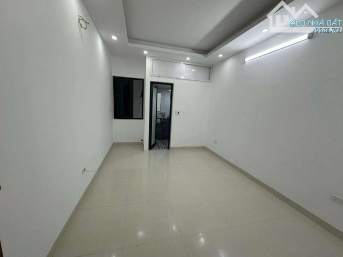 TOÀ CCMN GẦN ĐẠI HỌC CÔNG NGHIỆP, THÀNH ĐÔ  – 8 PHÒNG KHÉP KÍN  – DOANH THU ~35 TR/TH - 3