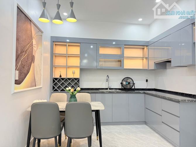 Bán nhà 3 tầng siêu đẹp full nội thất ngõ 52 Miếu Hai Xã - 3