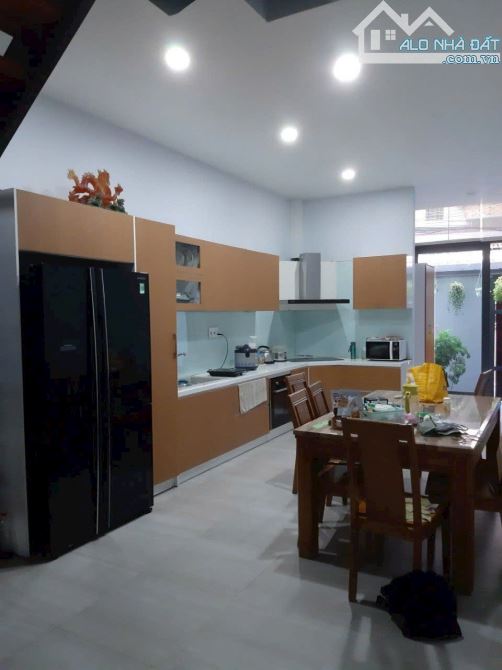 NHÀ 3 LẦU ĐẸP ,TRẦN QUỐC TUẤN, P.1, GÒ VẤP, 4MX18M=72M2,  CHỈ 7,2 TỶ - 3