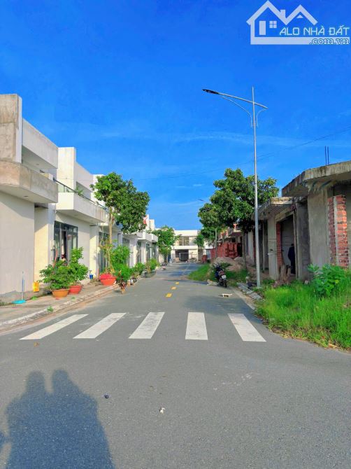 BÁN ĐẤT SHR, FULL THỔ CƯ 133M²,TẠI TRUNG TÂM 2 KHU CÔNG NGHIỆP LỚN TP. BÀ RỊA - 3