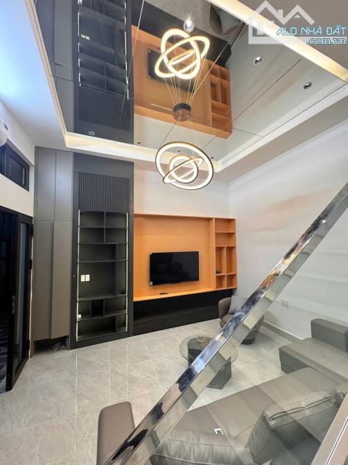 CHÍNH CHỦ GỬI bán nhà Đội Cấn - Ba Đình, nhà mới đẹp - nội thất cao cấp 38m2 CHỈ CÓ 8,8T - 3