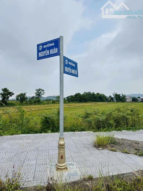 LÔ GÓC 2 MẶT TIỀN ĐƯỜNG NGUYỄN HUÂN giao NGUYỄN NHƯ ĐỖ- LH HẢI YẾN - 3
