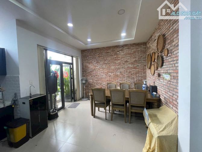 🏡 BÁN NHÀ 1 TRỆT 2 LẦU – PHƯỜNG THỐNG NHẤT 📍 Gần KDC D2D – đường nhựa thông thoáng - 3