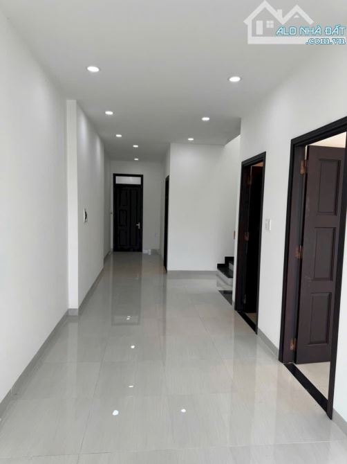 Bán nhà 1 trệt 2 lầu đường cao bá quát rộng 60m dt90m giá 8 tỷ - 3