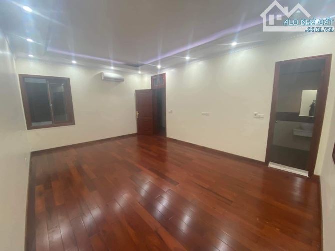 🚗🌷 PHỐ Ô CÁCH – 2 Ô TÔ TRÁNH – NHÀ MỚI THANG MÁY – GARA Ô TÔ 🌷🚗  🏡 Mặt phố Ô Cách - 3