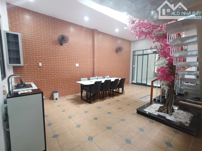 DT 5X30 TẶNG FULL NỘI THẤT & THIẾT BỊ ĐIỆN TỬ GIÁ CHỈ NHỈNH 3X TỶ - 3