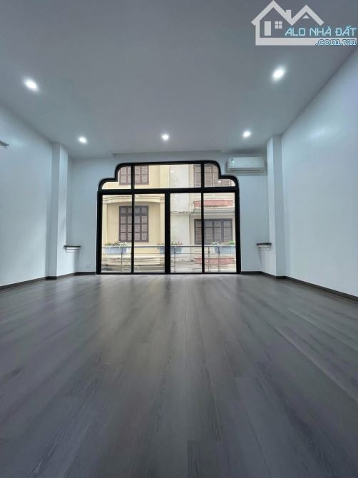Bán Nhà Phạm Tuấn Tài 55m, 8 Tầng, MT 5m, Ô tô tráng Kinh Doanh - Dòng tiền 60Tr/tháng - 3